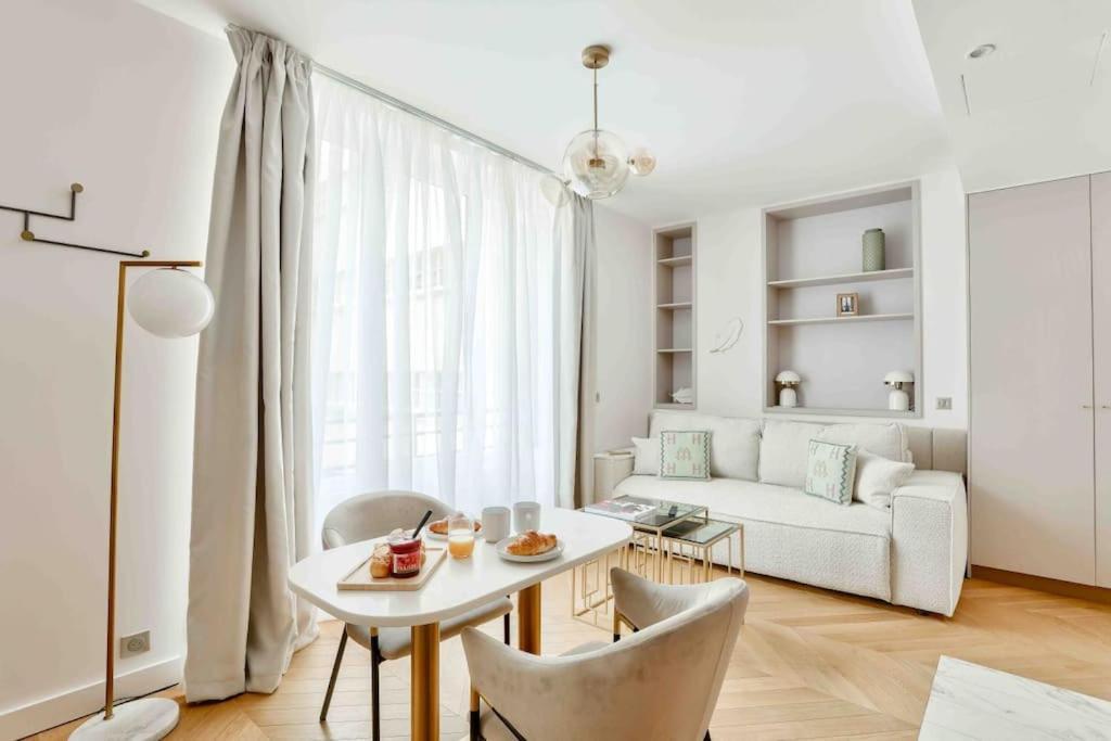 Romantic Getaway - Le Marais - With Ac Parijs